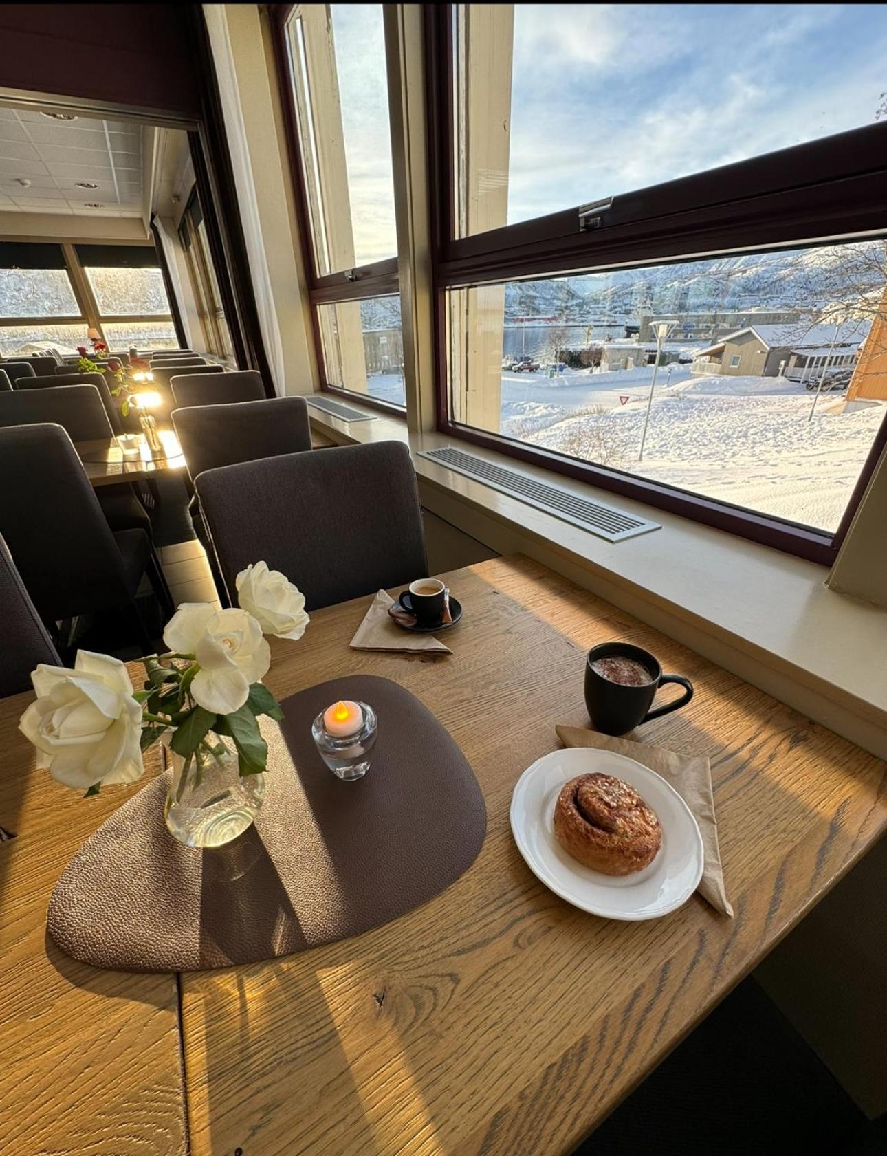 Hotell Maritim Skjervoy المظهر الخارجي الصورة